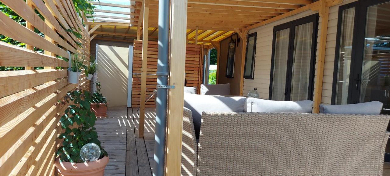 Pp-Camping Wallersee سيكريتشن ام والرزي المظهر الخارجي الصورة