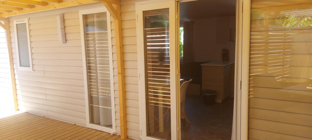 Pp-Camping Wallersee سيكريتشن ام والرزي المظهر الخارجي الصورة