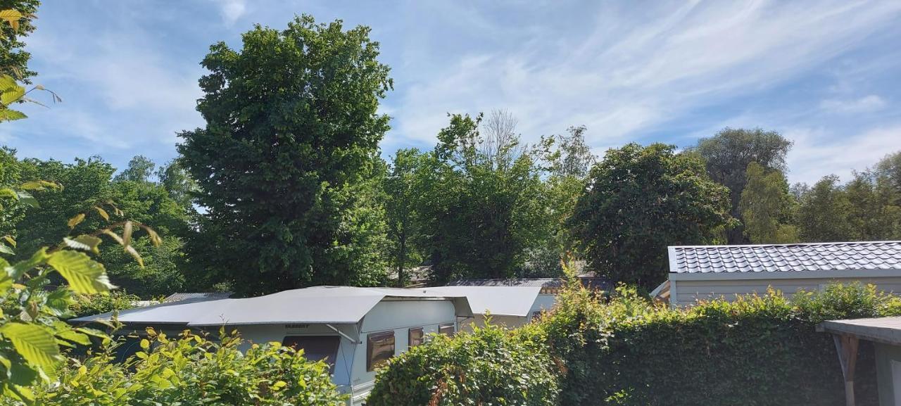 Pp-Camping Wallersee سيكريتشن ام والرزي المظهر الخارجي الصورة