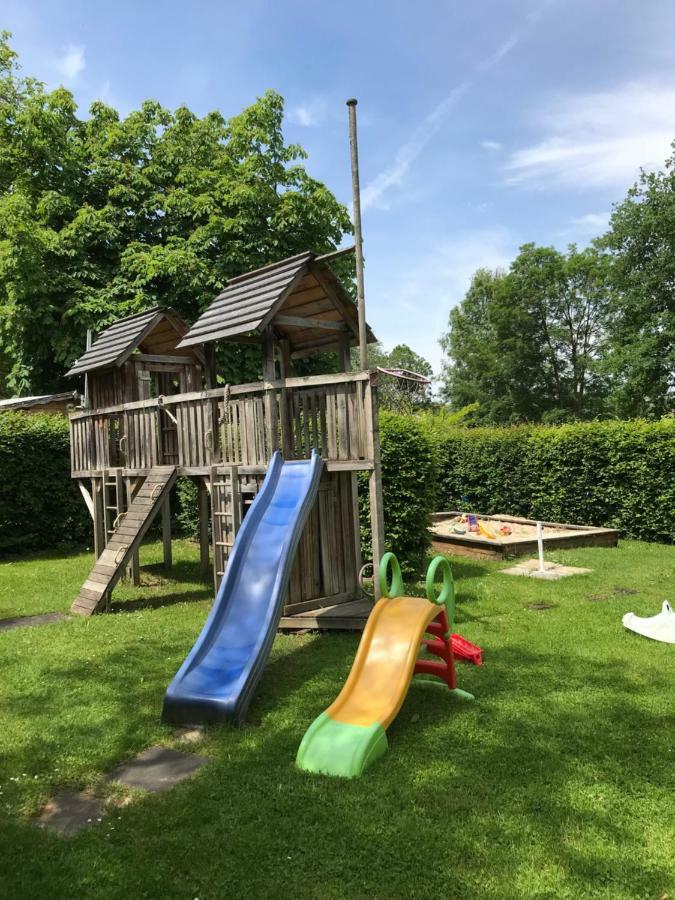 Pp-Camping Wallersee سيكريتشن ام والرزي المظهر الخارجي الصورة
